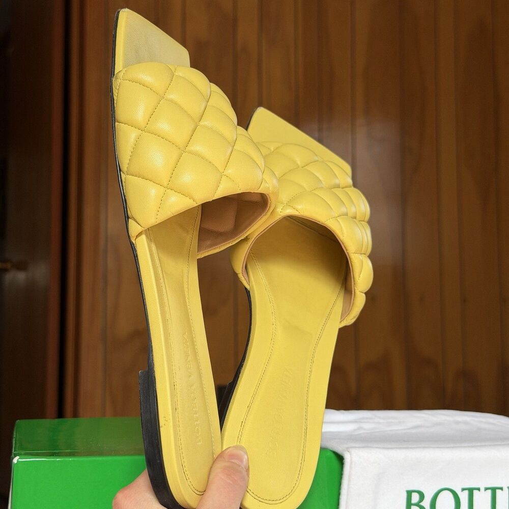 Bottega Veneta Padded Flat Slides Pear Yellow Quilted Leather Sandal EU 39 US 9 - Picture 10 of 16